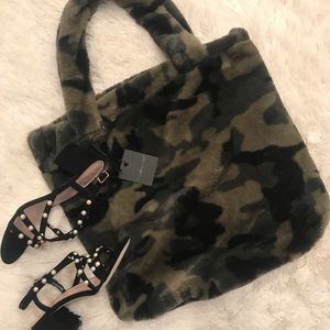 Fur Camouflage Tote